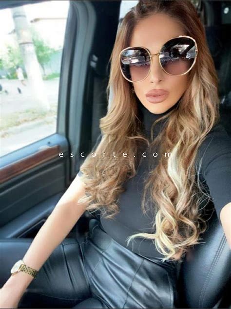 escorte grils dijon|Escort girl annonces Dijon